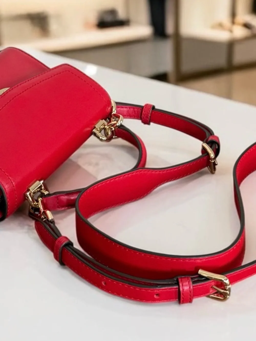 Authentic Michael Kors Red Leather Top-Handle Crossbody Bag! - Picture 9 of 14